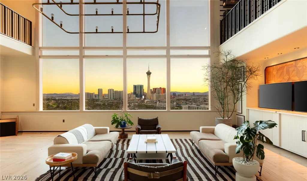 900 LAS VEGAS, Las Vegas, NV 89101