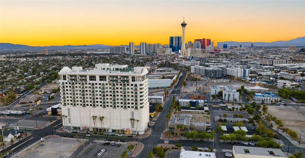 900 LAS VEGAS, Las Vegas, NV 89101