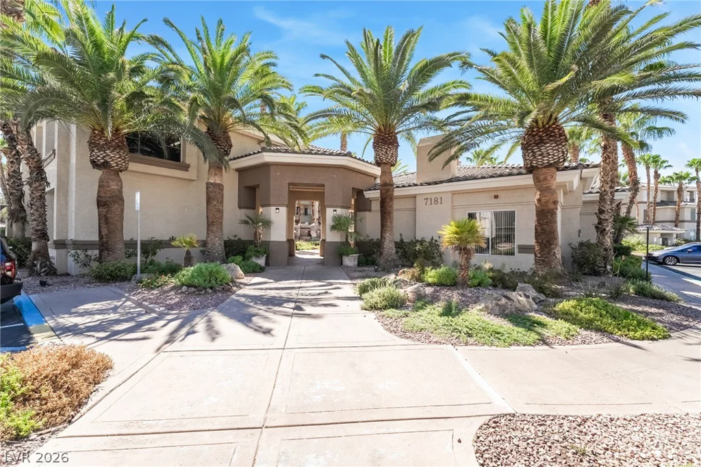 7147 Durango, Las Vegas, NV 89113