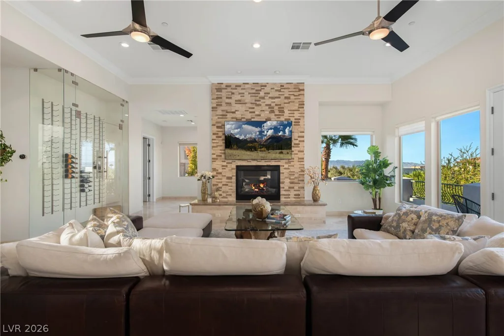 1635 Liege, Henderson, NV 89012