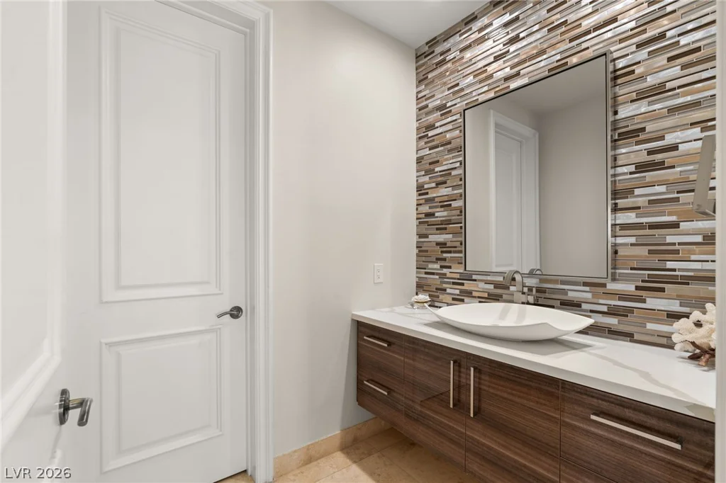 1635 Liege, Henderson, NV 89012