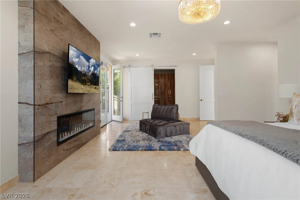 1635 Liege, Henderson, NV 89012