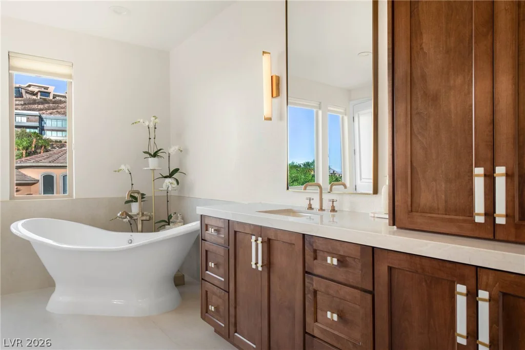 1635 Liege, Henderson, NV 89012