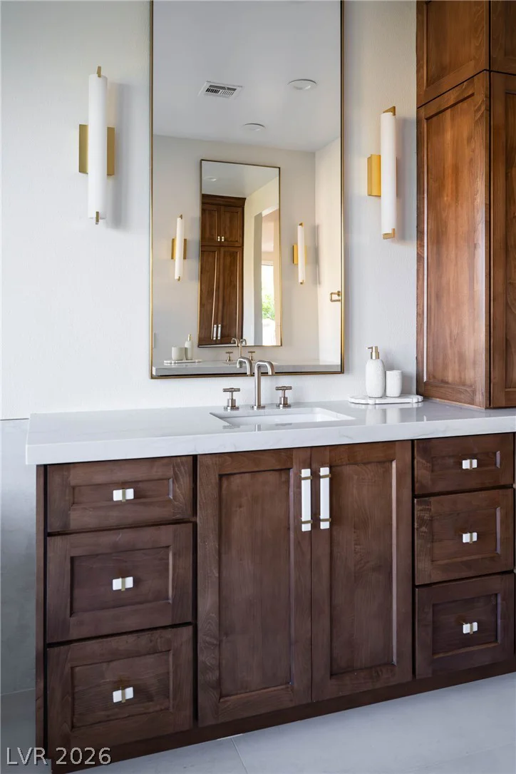 1635 Liege, Henderson, NV 89012
