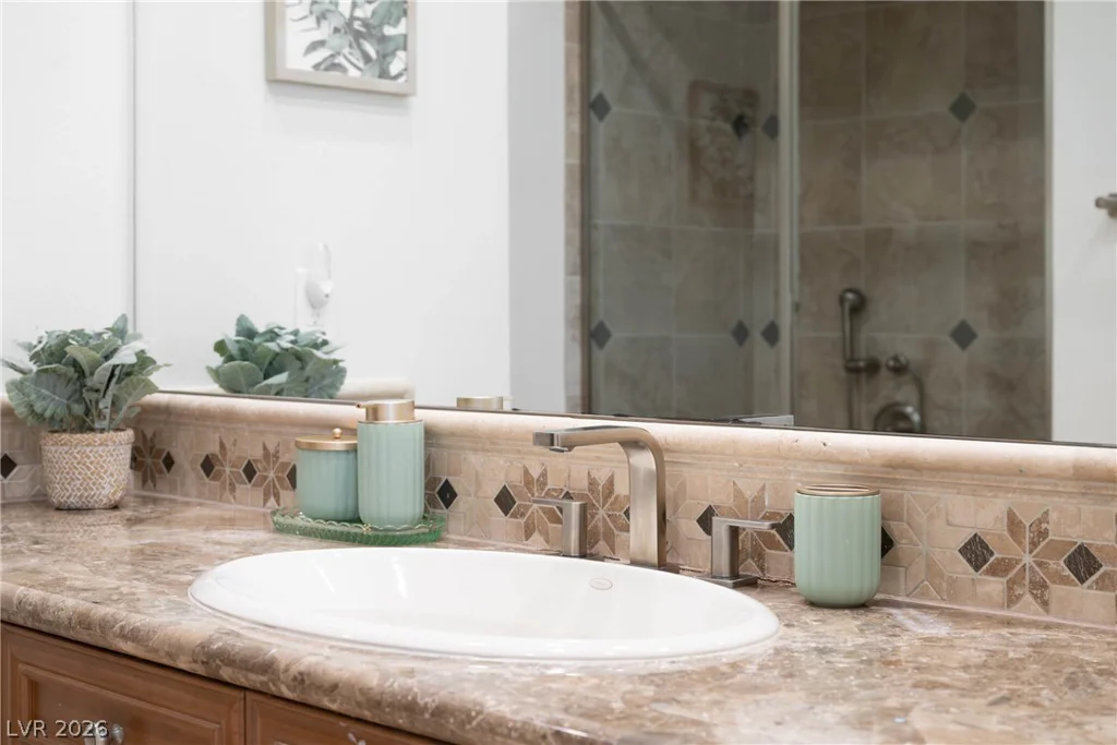1635 Liege, Henderson, NV 89012