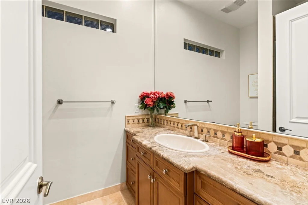 1635 Liege, Henderson, NV 89012