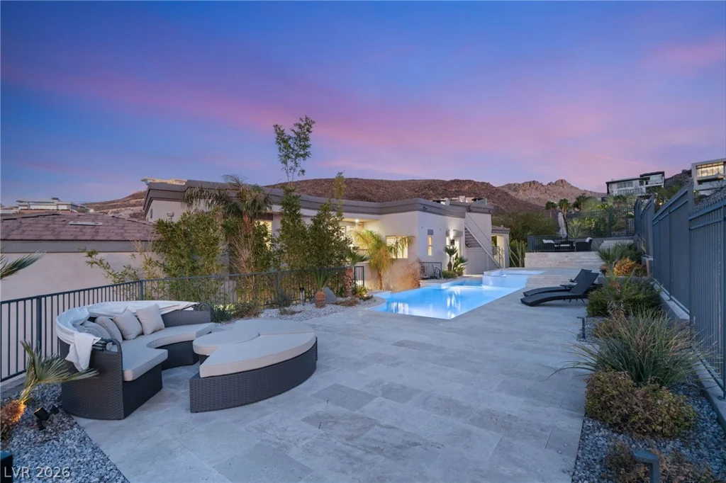 1635 Liege, Henderson, NV 89012
