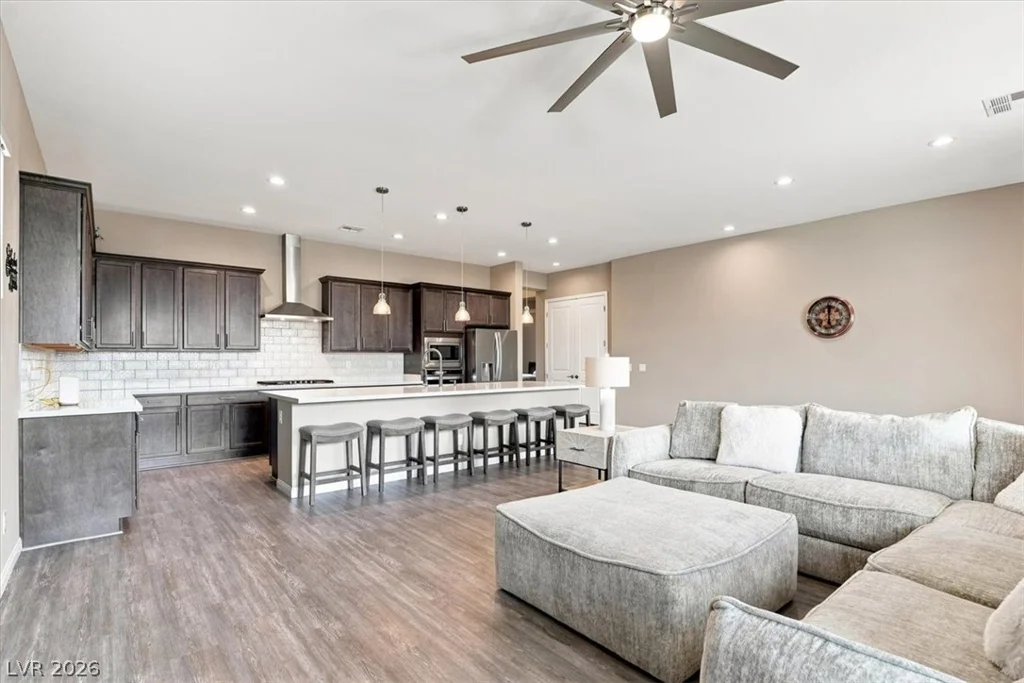 9065 Misty Fawn, Las Vegas, NV 89148
