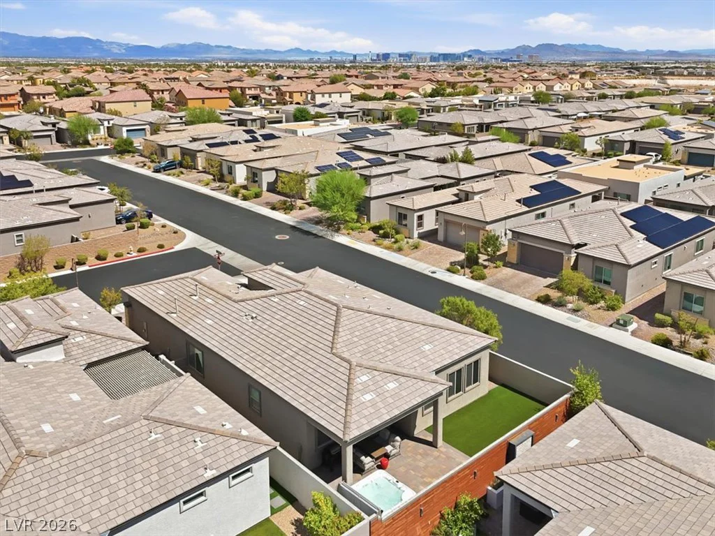 9065 Misty Fawn, Las Vegas, NV 89148