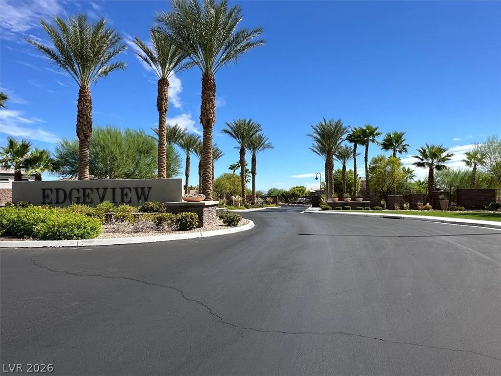 9065 Misty Fawn, Las Vegas, NV 89148