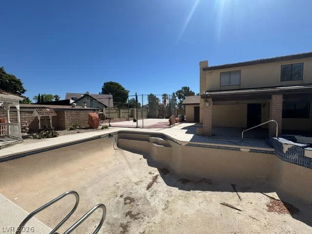 8740 Hammer, Las Vegas, NV 89149