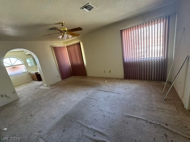8740 Hammer, Las Vegas, NV 89149
