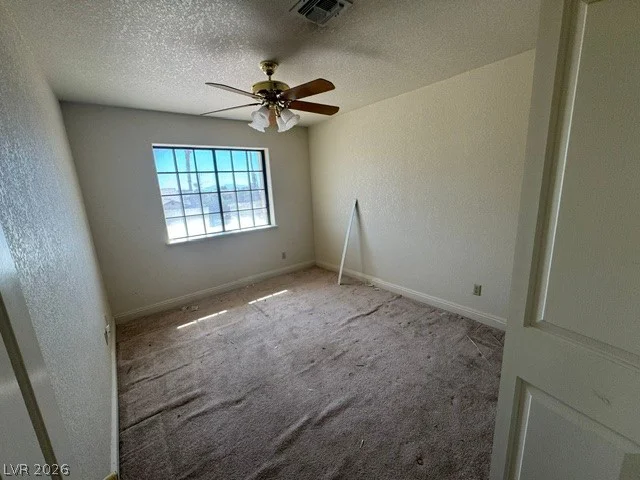 8740 Hammer, Las Vegas, NV 89149