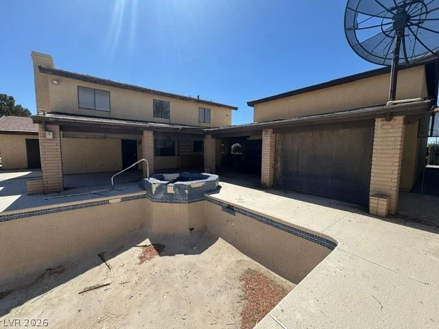 8740 Hammer, Las Vegas, NV 89149