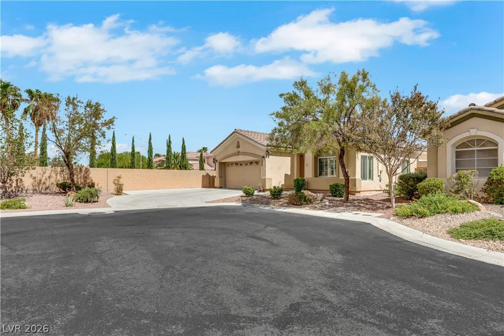 5202 Blue Gum, Las Vegas, NV 89148