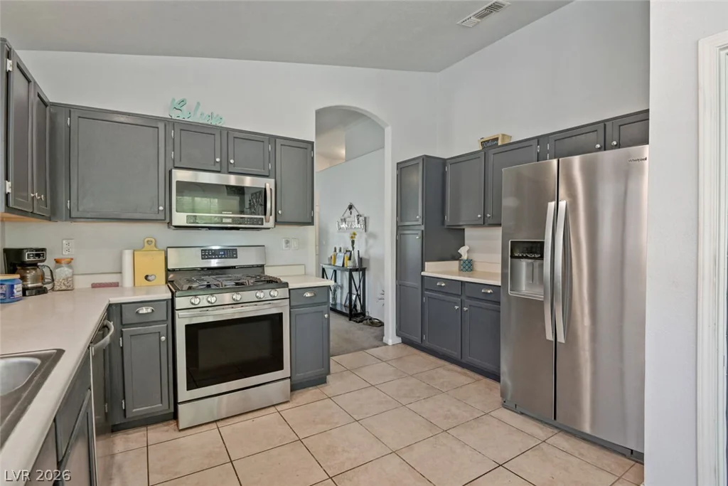 8128 Gilmore, Las Vegas, NV 89129