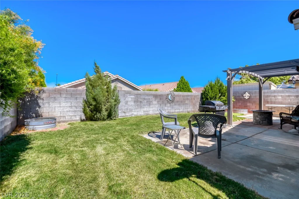 8128 Gilmore, Las Vegas, NV 89129