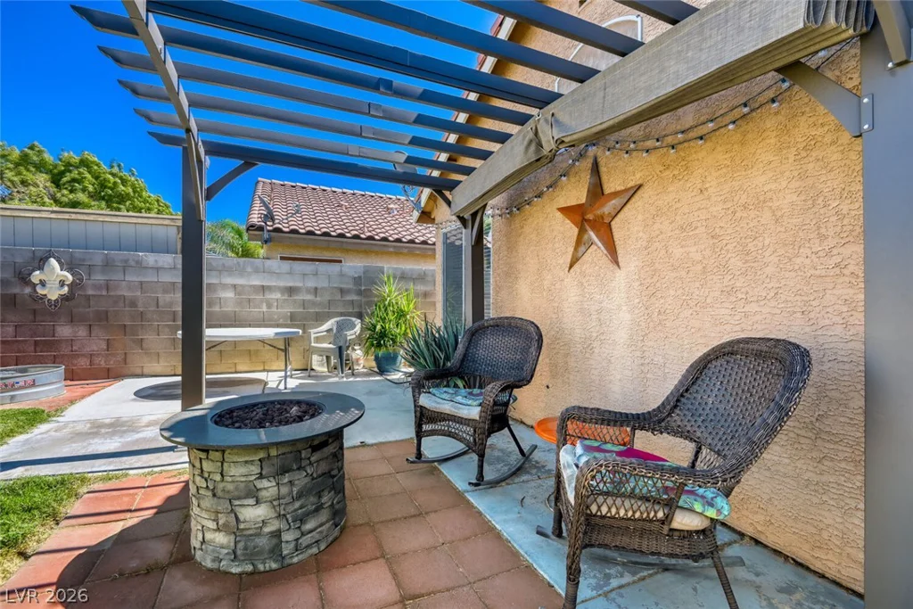 8128 Gilmore, Las Vegas, NV 89129