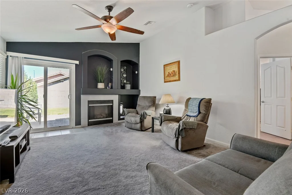 8128 Gilmore, Las Vegas, NV 89129