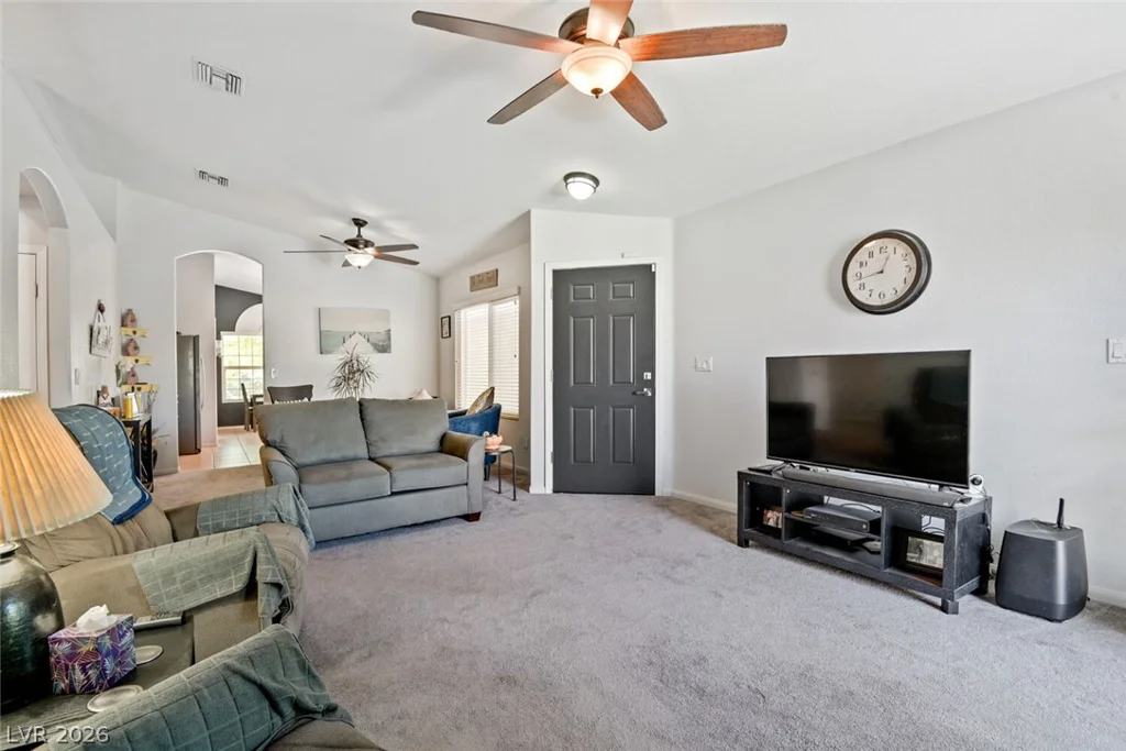 8128 Gilmore, Las Vegas, NV 89129