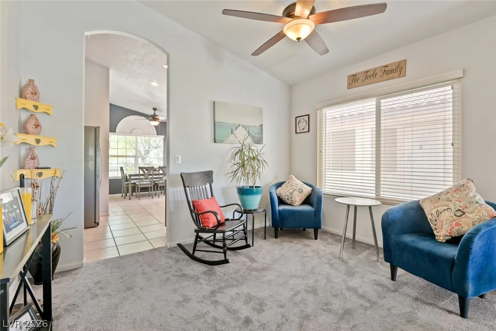 8128 Gilmore, Las Vegas, NV 89129