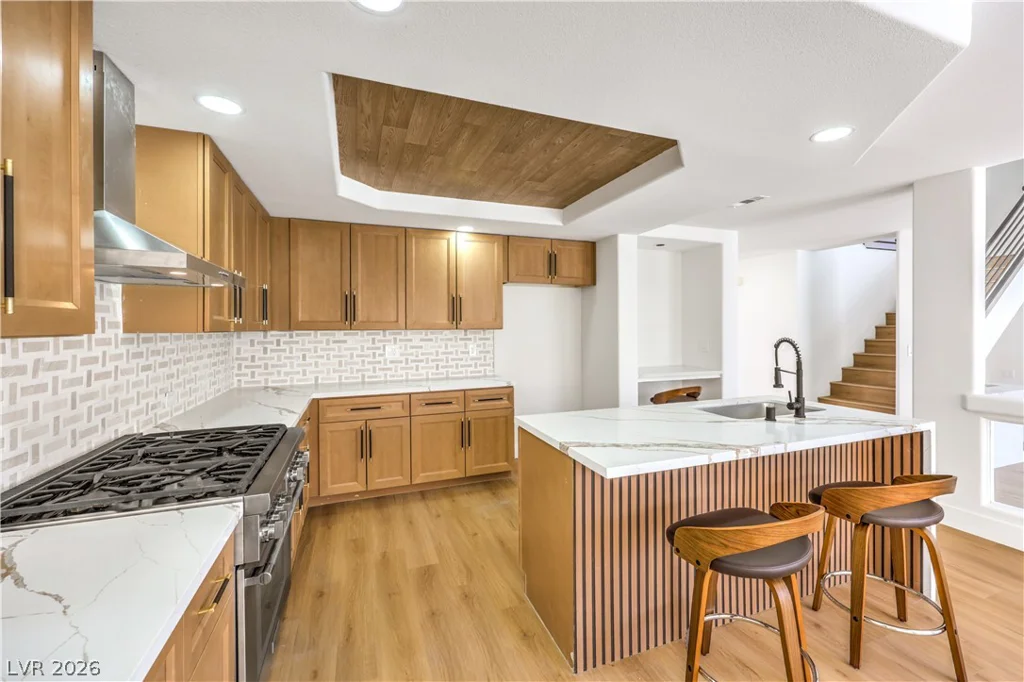 11 Old Lake, Henderson, NV 89074