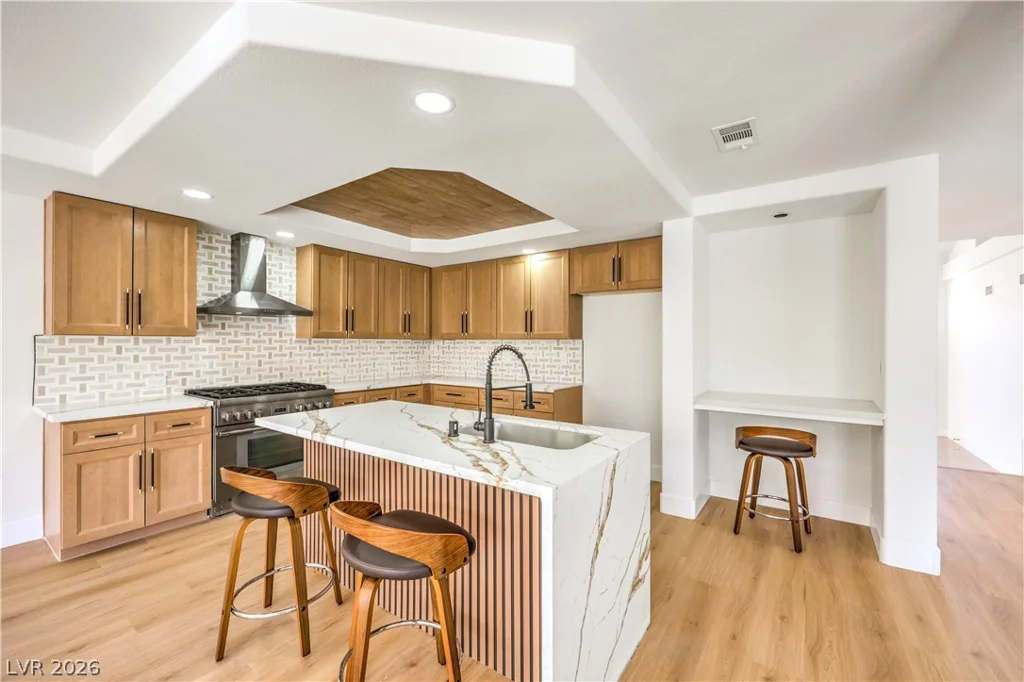 11 Old Lake, Henderson, NV 89074