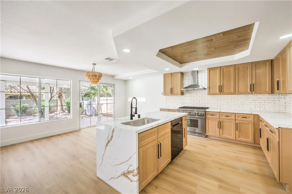 11 Old Lake, Henderson, NV 89074