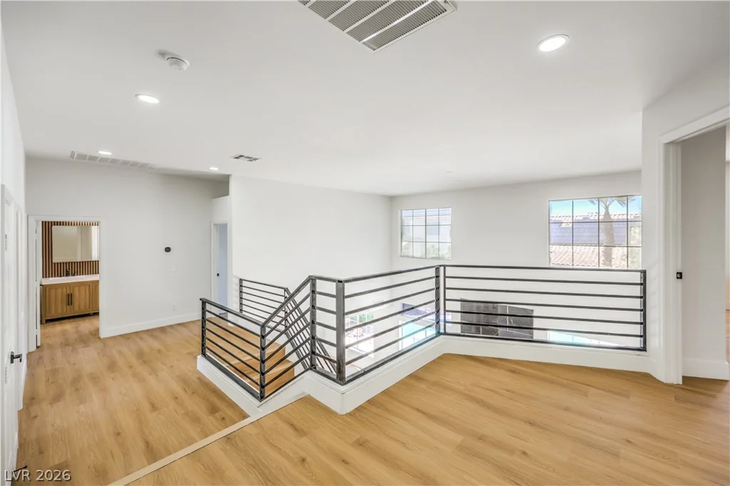 11 Old Lake, Henderson, NV 89074