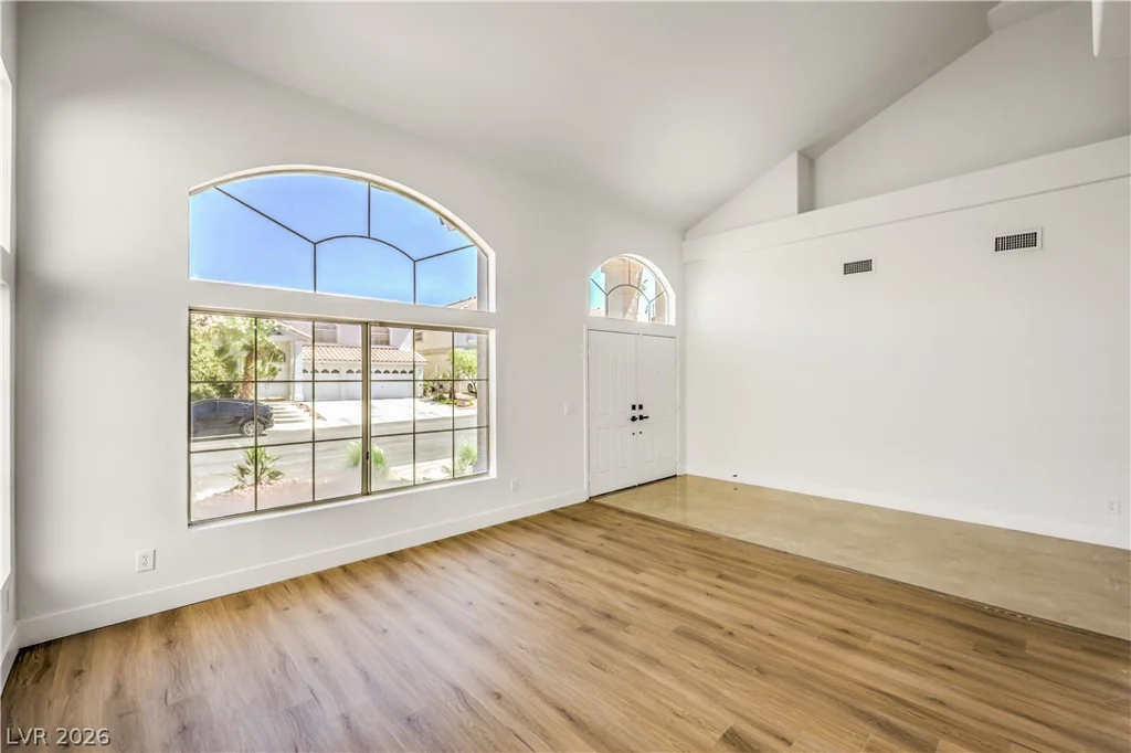 11 Old Lake, Henderson, NV 89074