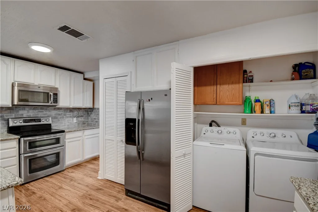 8360 Avery, Las Vegas, NV 89161