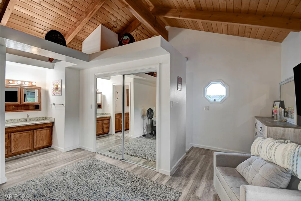 8360 Avery, Las Vegas, NV 89161