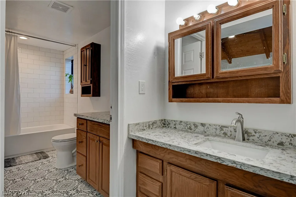 8360 Avery, Las Vegas, NV 89161
