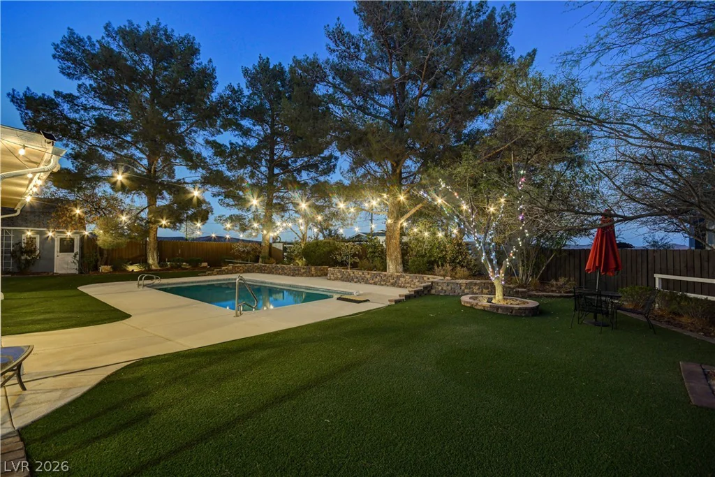 8360 Avery, Las Vegas, NV 89161