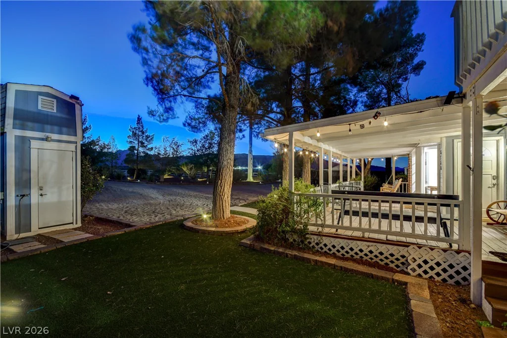 8360 Avery, Las Vegas, NV 89161