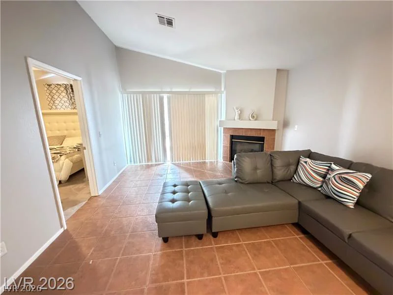 7828 Settlers Ridge, Las Vegas, NV 89145