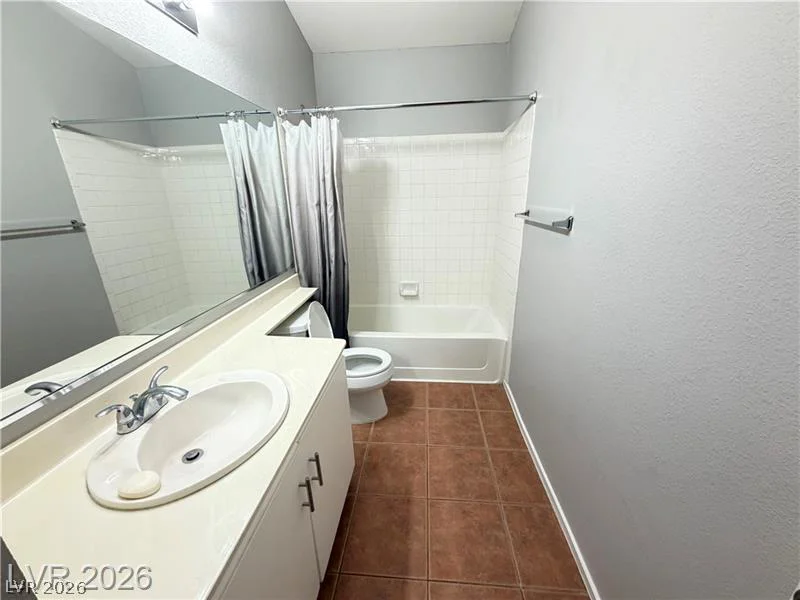 7828 Settlers Ridge, Las Vegas, NV 89145