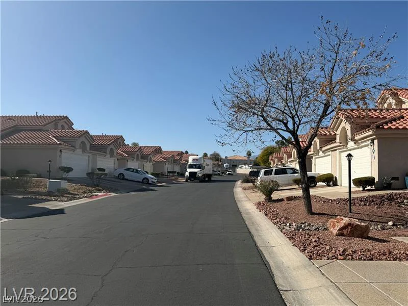 7828 Settlers Ridge, Las Vegas, NV 89145