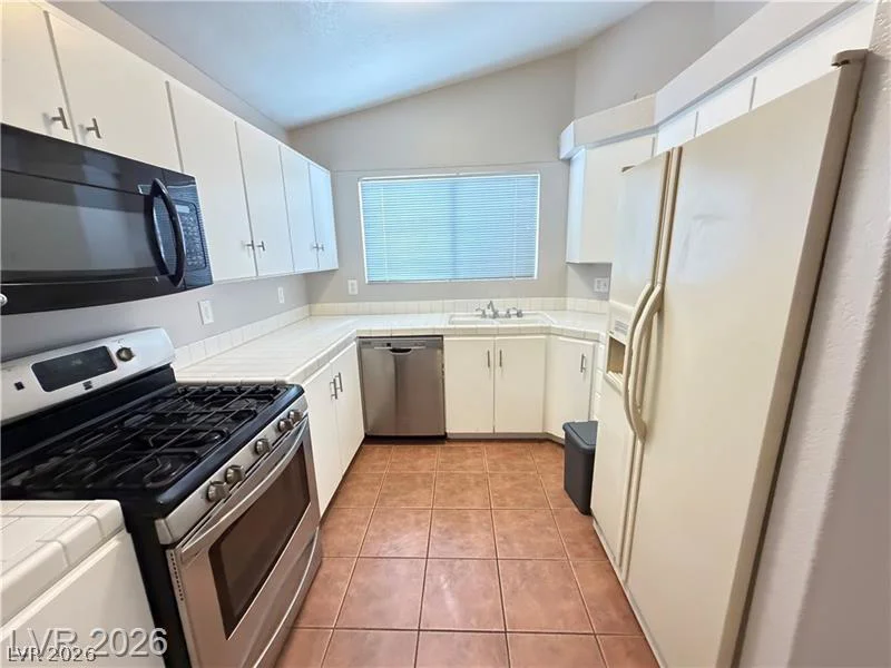 7828 Settlers Ridge, Las Vegas, NV 89145
