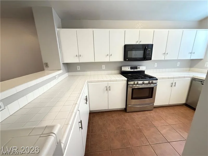 7828 Settlers Ridge, Las Vegas, NV 89145