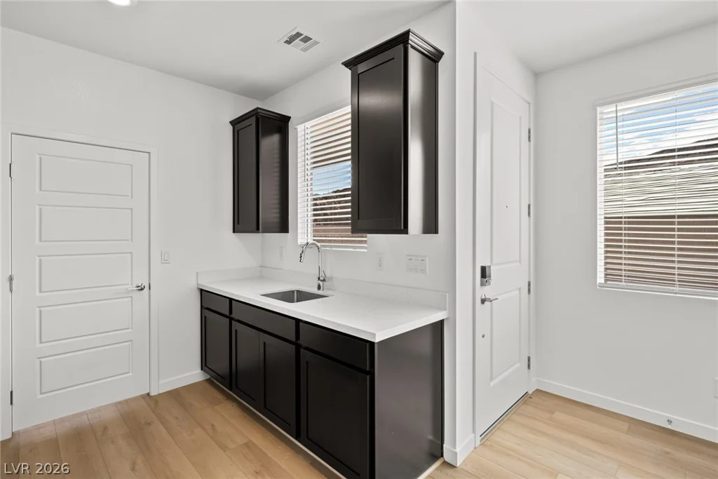 1670 Capri Falls, Henderson, NV 89011