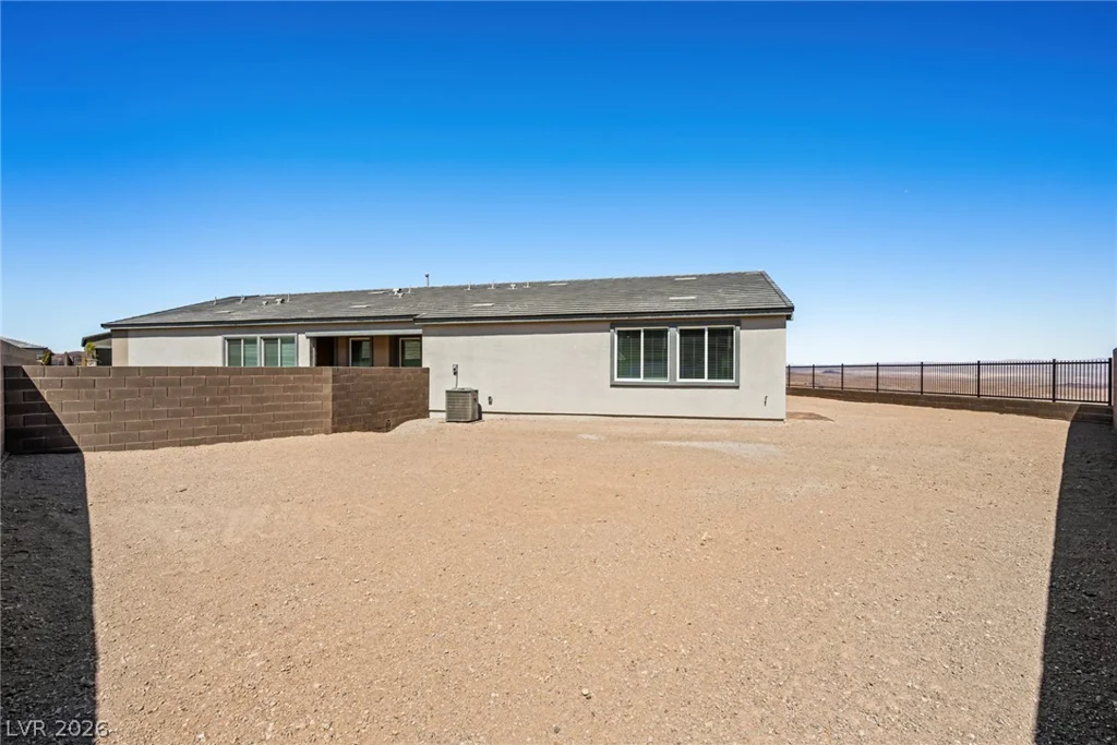1670 Capri Falls, Henderson, NV 89011