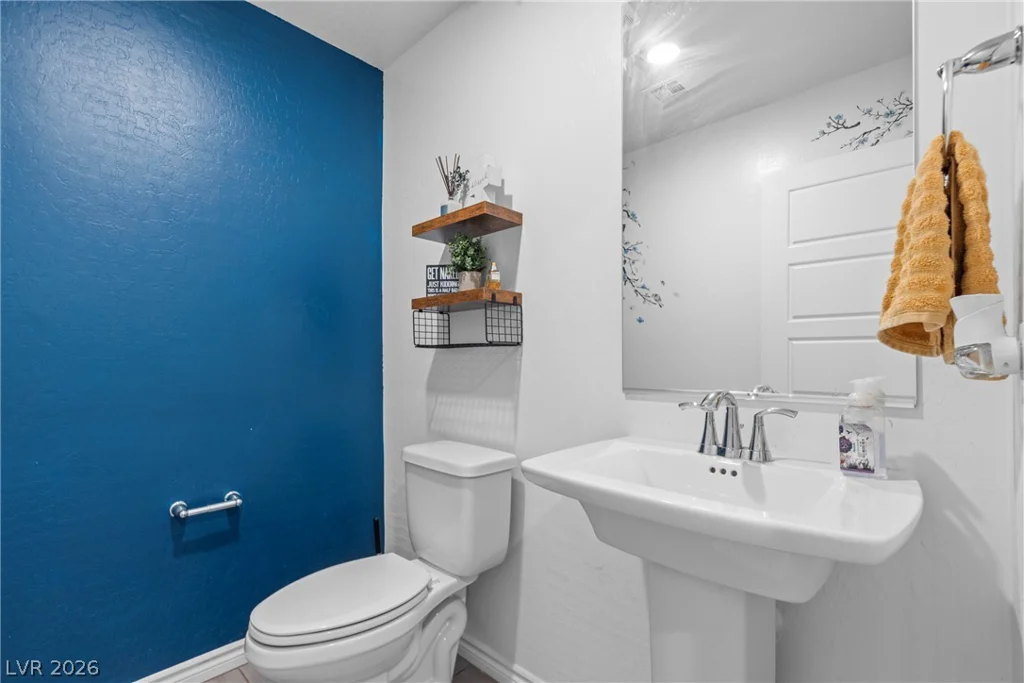 6186 Rathbone, Las Vegas, NV 89166