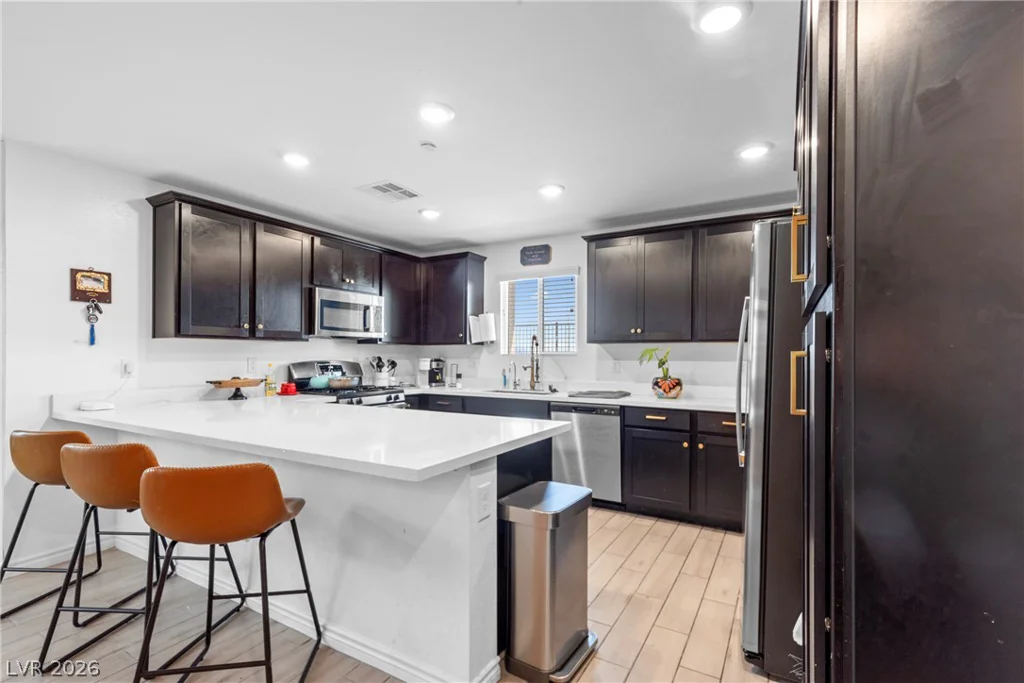 6186 Rathbone, Las Vegas, NV 89166