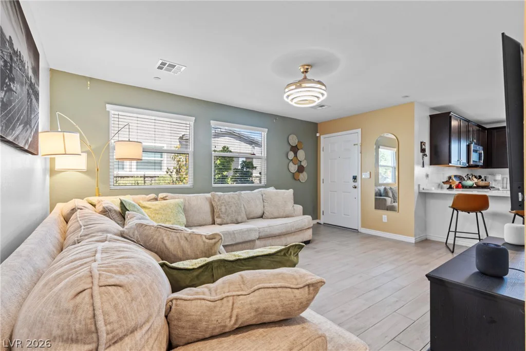 6186 Rathbone, Las Vegas, NV 89166