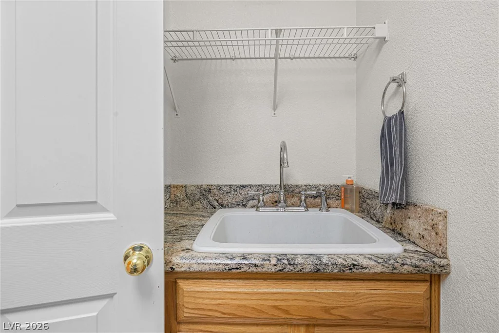 5721 Savant, Las Vegas, NV 89149