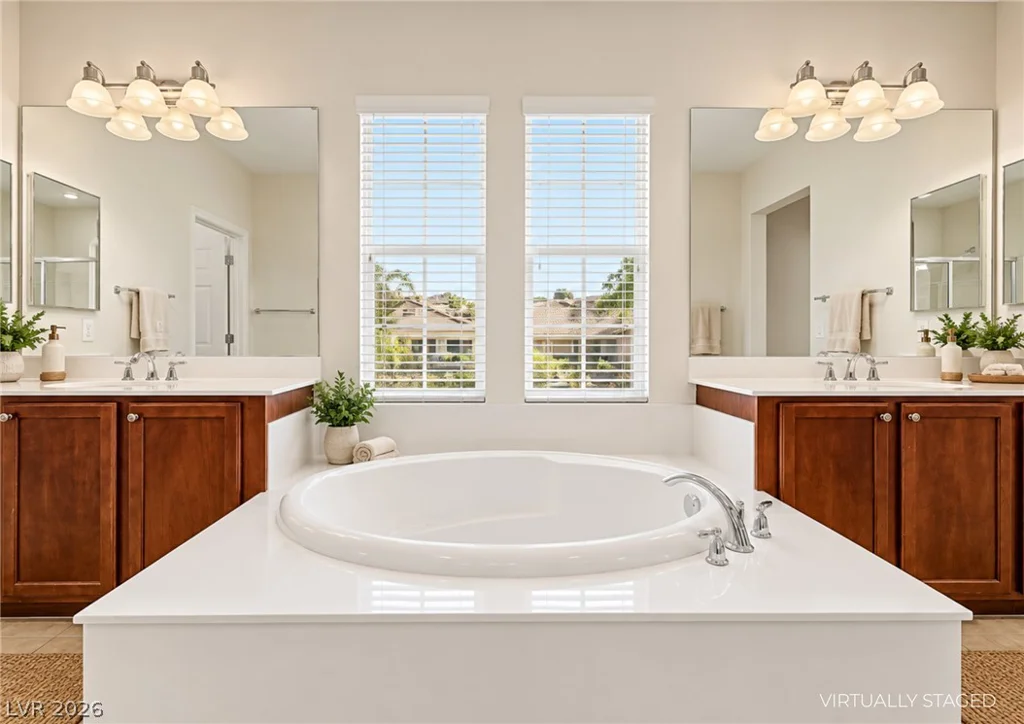 2012 Canvas Edge, Henderson, NV 89044
