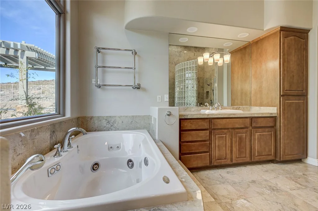 8 Starbrook, Henderson, NV 89052
