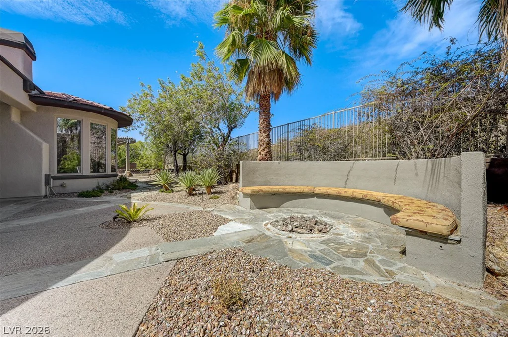 8 Starbrook, Henderson, NV 89052