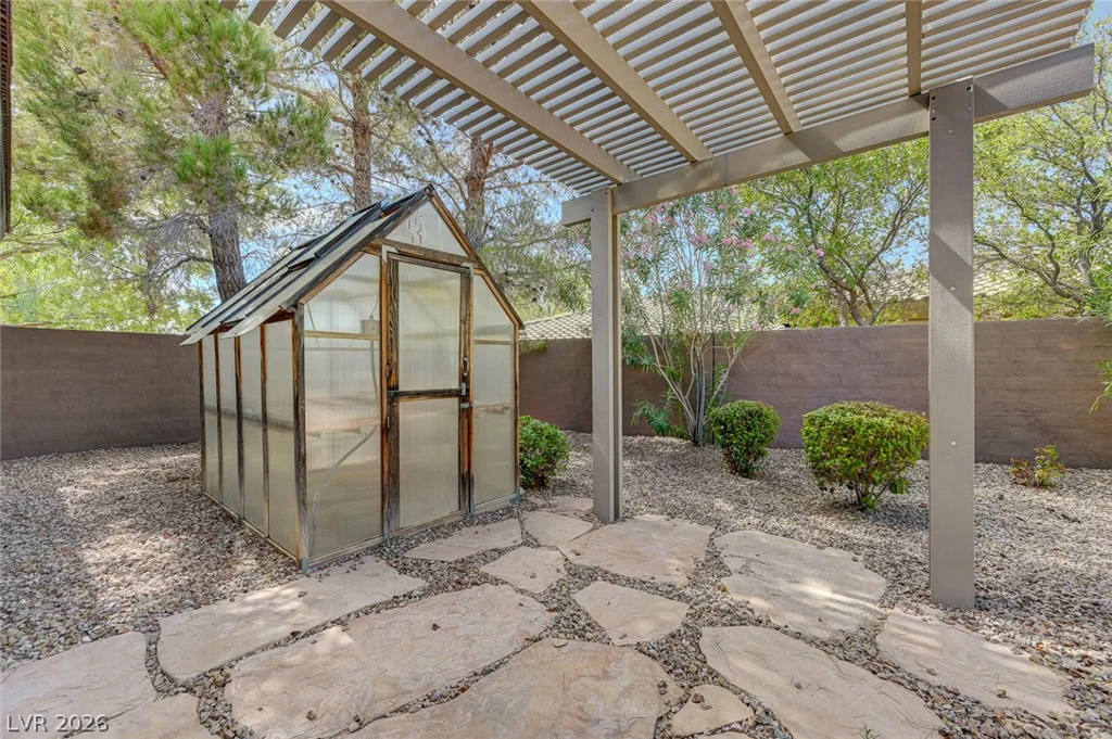 8 Starbrook, Henderson, NV 89052